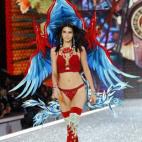 5c8aaaa8230000d504237852