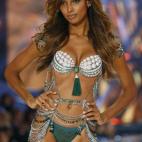 5c8aaaaf3b000054066c5769