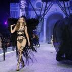 5c8aaab72500000a06818400