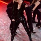 5c8aaac120000045046f8469