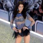 5c8aaac6240000f404a37489