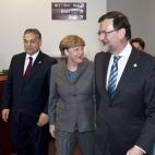 5c8b76dc2000009d0370d49d