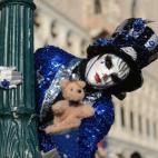 5c8b78872400006d054d9105