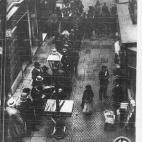 La portada gráfica del Ahora mostraba las colas en los colegios electorales durante las elecciones municipales del 12 de abril.