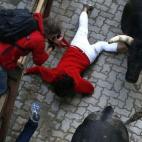 5c8b6b31230000dd0424ae85