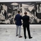 5c8a51a3250000e203c8e4f6