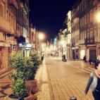 Con la barriga (muy) llena, era hora de volver al hotel a descansar. Los dos días siguientes los esperaba bastante movidos y no quería arruinarlos saliendo de fiesta nada más aterrizar, aunque debo admitir que estuve tentado de pasarme por el...