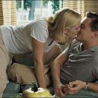 Kate Winslet: "Estaba como... '¿Soy yo la única que se siente un poco rara con esto? Ya sabes. Mi amigo. Mi marido (el director Sam Mendes)' Pero fui solo yo. Fue sorprendente esa escena con Leo besándome y Sam al fondo. Yo podía ver su mira...