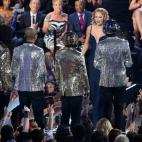 NEW YORK, NY - AUGUST 25: Taylor Swift speaks onstage during the 2013 MTV Video Music Awards at the Barclays Center on August 25, 2013 in the Brooklyn borough of New York City. (Photo by Neilson Barnard/Getty Images for MTV)