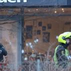 5c8a9d64230000dd042356c4