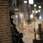 5c8a9d6723000004012356c6