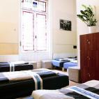 El albergue Maverick Hostel est&aacute; en una renovada mansi&oacute;n real construida en la dinast&iacute;a Habsburgo. Ofrece una gran variedad de habitaciones compartidas para 10, 6 y 5 personas y privadas dobles, triples, cu&aacute;druples y ...