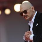 5c8b274822000031001a6b22