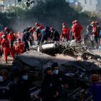 5fa0fa45240000bf3161eed4