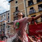 5c8a5133260000e804fe3288