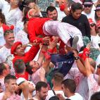 5c8a5137360000c81a6b5329