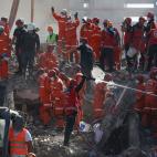 5fa0fa33240000ea3161eed1