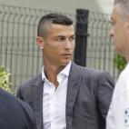 5c8a573a260000e104fe3a6d