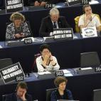 Otra del mismo día, con mensajes más o menos similares: "Solidaridad con los refugiados" y "Los Estados miembro deben actuar ya".