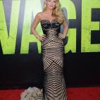 5c8a3a6224000093024b96e8