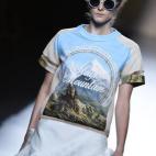 Las sudaderas se han convertido en un clásico de la diseñadora. Se venderán como churros.