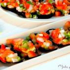 ▶️ Ingredientes: un kilo de mejillones, 1/2 cebolla, un pimiento verde, dos tomates, sal, vinagre y aceite de oliva virgen.▶️ Encuentra la receta aqu&iacute;.