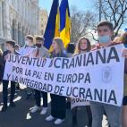 Sin distinción de edades, el grito por la paz ha resonado en Madrid.