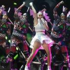 5c8b7e82360000ba1a6d39d7