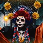 "He tenido la suerte de vivir con el gran &iacute;dolo de mi infancia. Lo devolv&iacute; a la vida".Primeras apuestas: Shaila, Thalia y &Aacute;ngela Carrasco.