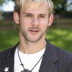 5c8b3663240000f7054d2032