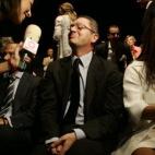 También se le podía ver en los desfiles de moda que se celebraban en la capital. En la fotografía, el entonces alcalde es entrevistado durante la Cibeles Fashion Week en septiembre de 2007.