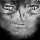 5c8b45ef2400006c05a47292