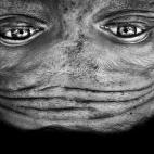 5c8b45f0230000dd042477b1