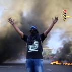 5c8a4580230000040122e231