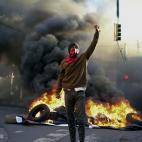 5c8a4582260000f903fe2172