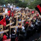 5c8a45832500000a0680ec74