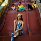 5c8b18df22000031001a43de