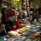 5c8b7af0360000ba1a6d3032