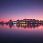 El sur de España es una apuesta segura si quieres tostarte al sol en verano o calentarte en invierno. Los viajeros recomiendan este rincón malagueño para pasear por sus playas y para disfrutar de su gastronomía. Cuentan que cualquier época ...