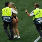 5cf2e08c24000003098566e8