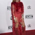 5c8b3b272400004205a46658