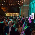 La fiesta termin&oacute; pasada la media noche