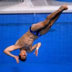 El alemán Stephan Feck terminó último en su eliminatoria de clavados trampolín 3 metros en los Juegos Olímpicos de Londres 2012, pero va rumbo al número uno de los videos más vistos en la red, por el tremendo ridículo que pasó en una de...