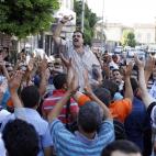 Una reunión callejera de partidarios de Morsi, congregados en Giza.