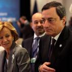 Con la ministra española Elena Salgado, en 2010.