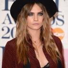 5c8a9de32300003000e6cee8