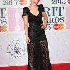 5c8a9def250000bd05816289