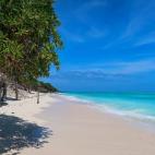 Para los amantes de la costa, la arena y la vegetaci&oacute;n, esta playa del archipi&eacute;lago de Zanz&iacute;bar, premiada por los Travellers&rsquo; Choice 2019, es una joya por descubrir. Un lugar ideal para desconectar y disfrutar de la ar...