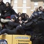 5c8a9e272300005400e6cf9e