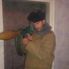 Fotografías de los 8 españoles que han participado en el conflicto. Las redes sociales han sido fundamentales para la investigación de la Policía.